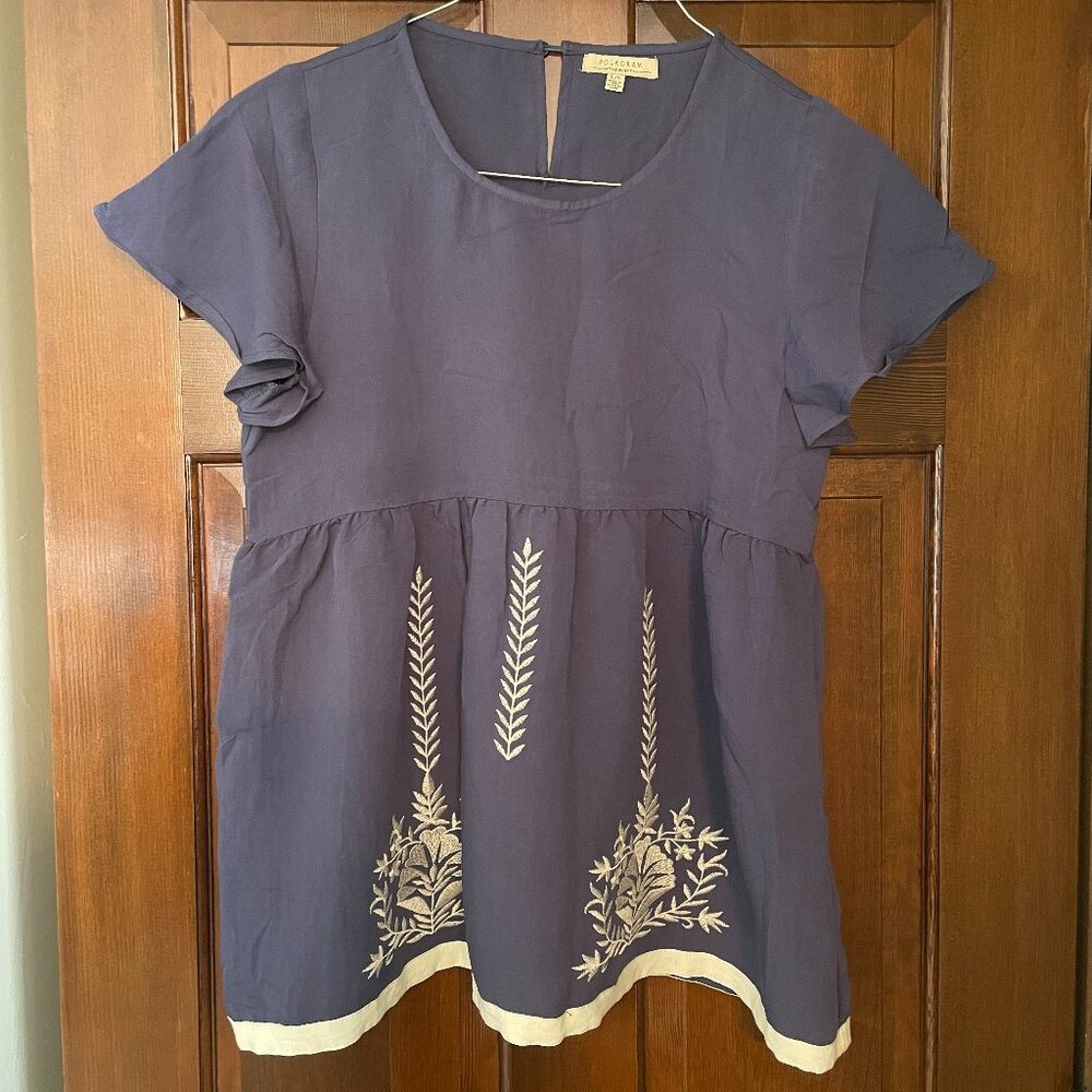 NWOT Size Large Polagram baby doll embroidered blouse
